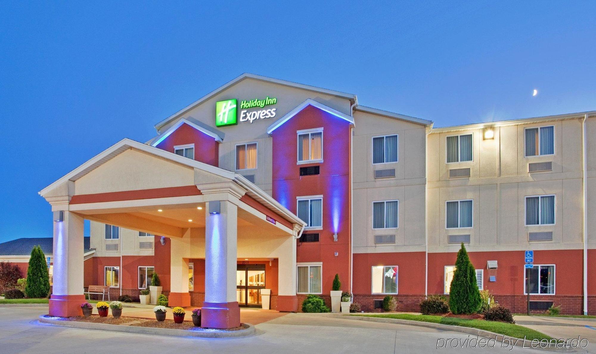 Baymont By Wyndham Fulton Hotel Ngoại thất bức ảnh