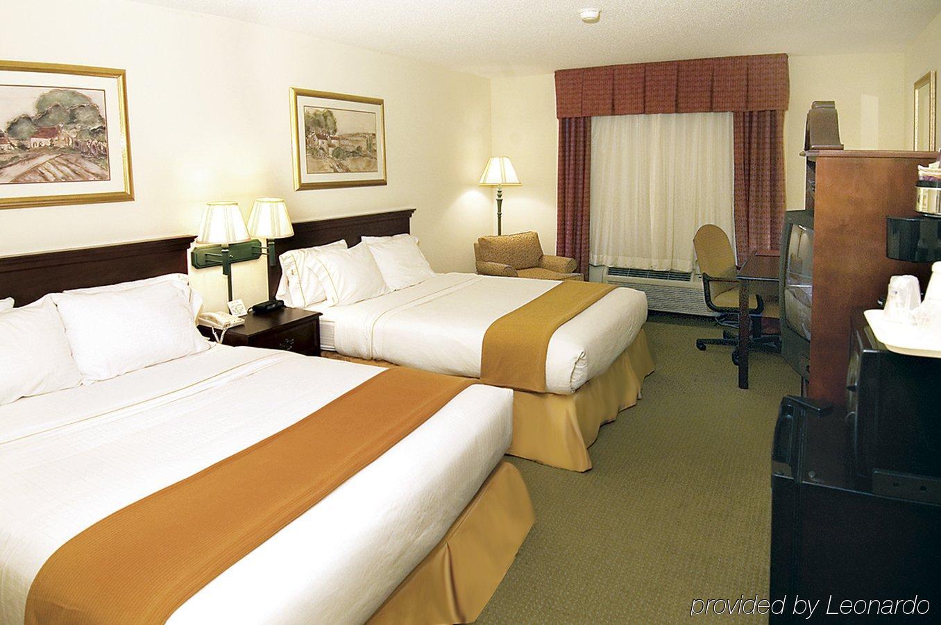 Baymont By Wyndham Fulton Hotel Ngoại thất bức ảnh